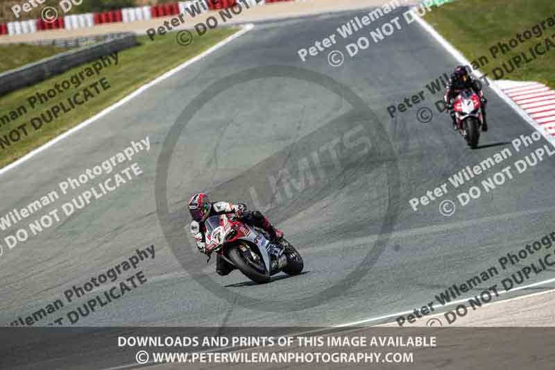cadwell no limits trackday;cadwell park;cadwell park photographs;cadwell trackday photographs;enduro digital images;event digital images;eventdigitalimages;navarra;no limits trackdays;peter wileman photography;racing digital images;trackday digital images;trackday photos